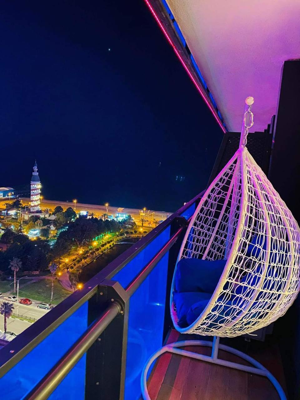Orbi City 24-7 Panoramic Views Batumi Exteriér fotografie
